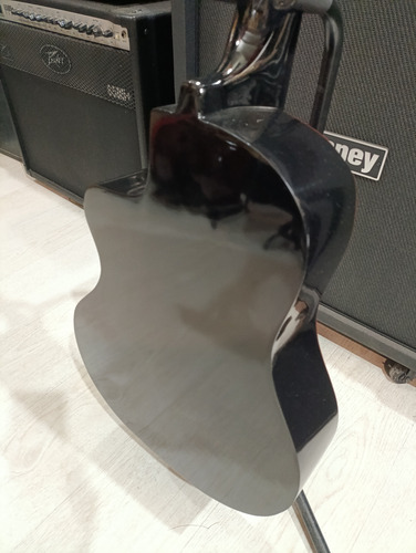 Guitarra Criolla Morison Con Corte Y Funda Okm Negro (Usado)