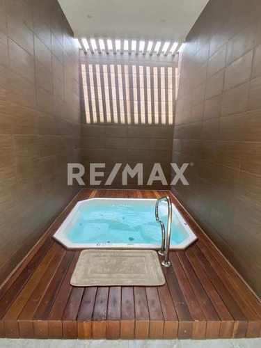 Casa En Venta En Condominio Zibatá