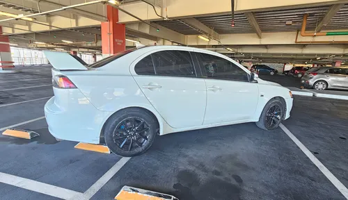 Mitsubishi Lancer 2.0 Es Cvt Mt
