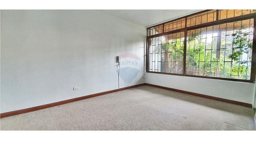 Imagen 9 de 18 de Oportunidad! Linda Casa, A Pasos De Av. Manquehue
