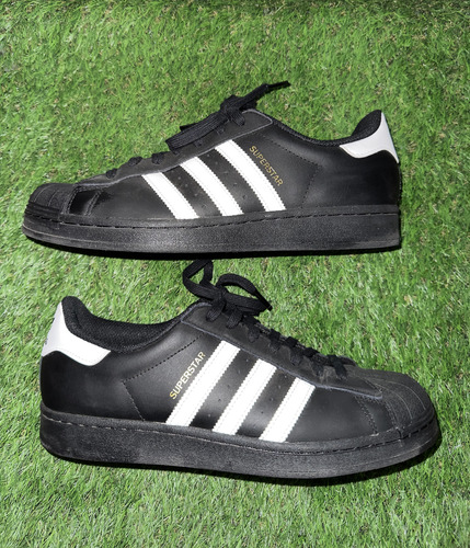Adidas Superstar Originales (Usado)