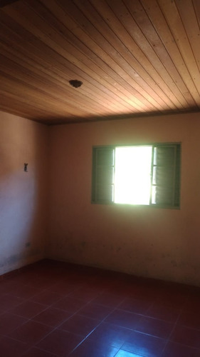 Imagem 7 de 12 de Chácara 96ha 96000m2 Quase 4 Alqueires,lago,2 Casas,3 Kms Estrada De Terra,25 Kms De São Miguel Arcanjo,nascente,churrasqueira,fogão E Forno A Lenha - Ch00087 - 69551503