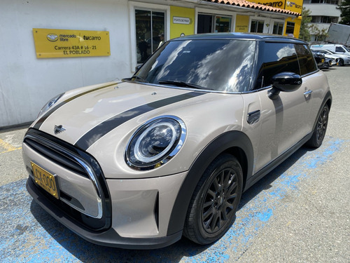 Imagen 25 de 25 de Mini Cooper Pepper Calssic 1.5 Turbo 2022