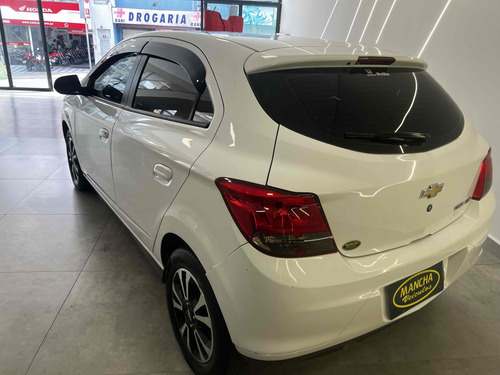 Chevrolet Onix 1.4 MPFI LTZ 8V FLEX 4P AUTOMÁTICO