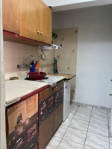 Excelente Oficina En Ciudad Vieja Por Cerrito