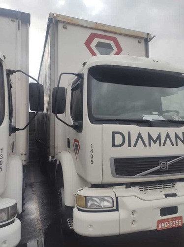 Imagem 3 de 10 de Volvo Vm 17-240
