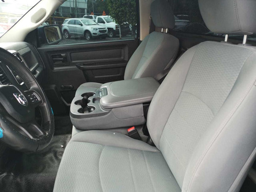 Dodge Ram 1500 3.6 Regular Cab