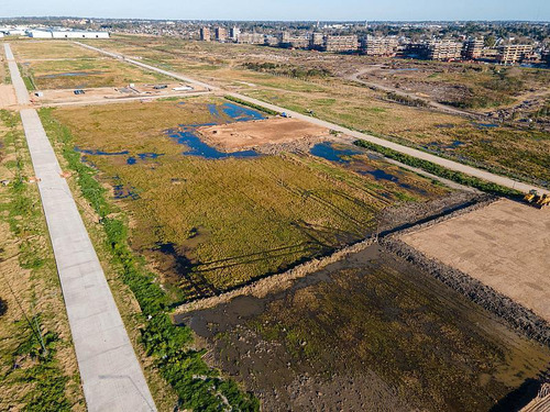 Excelente Parque Industrial En Hudson Sobre Autopista Bs As - La Plata. Lotes Desde 2000 M2.