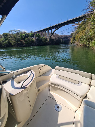 Lancha Sea Ray 260 Sundeck