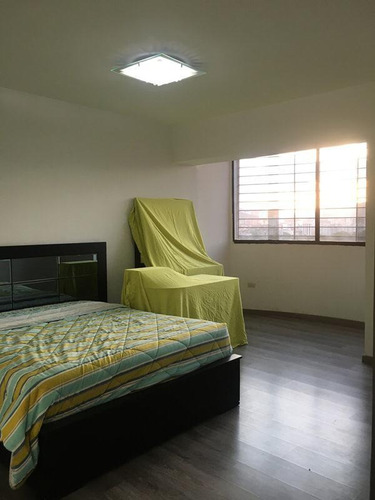 Imagen 6 de 19 de Apartamento En Resd La Coruña, La Trigaleña