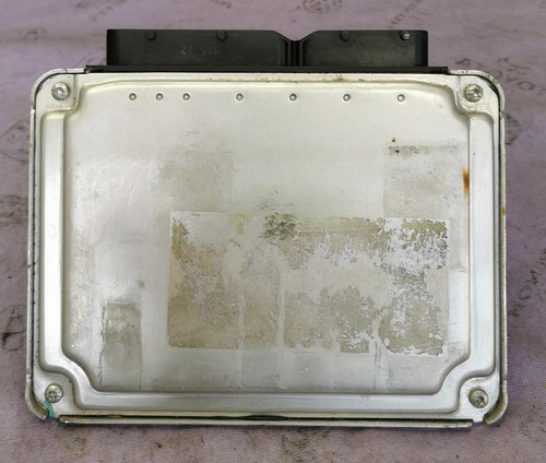 Computadora Jetta Bora 2006-2007-2008 2.5 07k906032q Libre (Usado)