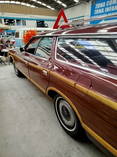 Ford Ltd Country Squire 1968