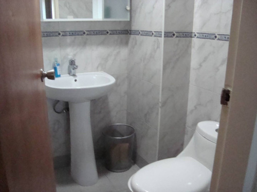 Imagen 8 de 14 de 155657 Yackeline Tovar 0414-5831984 Venta Oficina Wtc