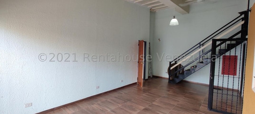 Imagen 17 de 20 de @enzococchioni.rah Local Comercial Av. San Agustin Maracay 22-15780
