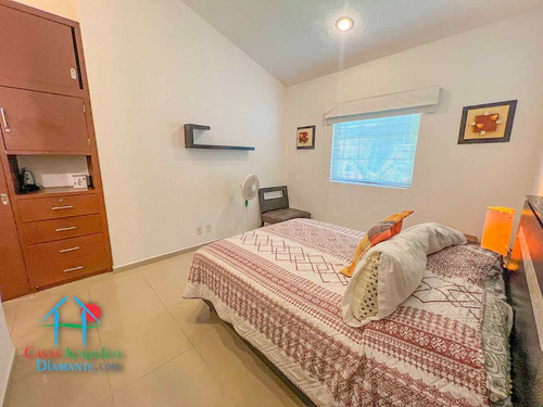 Cad Diamante Lakes Zafiro 327. Terraza Con Vista A La Alberca Y Jardines