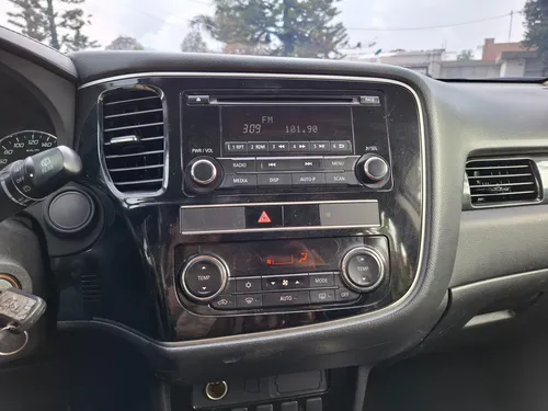 Mitsubishi Outlander 2.4 Kaiteki