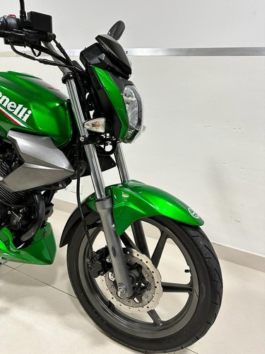 Imagen 5 de 25 de Benelli Tnt 15 Usada = 0km Permutas Dni 12/18
