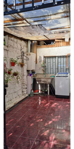 Vende Casa Grande 4 Dorm, 2 Baños, A Pocas Cuadras Metro Rod