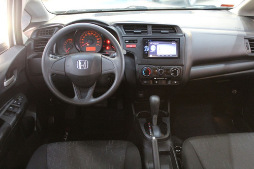 Imagem 5 de 15 de Honda Fit 1.5 Lx 16v 2015