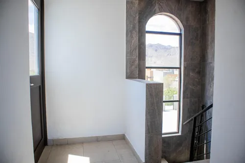 53, Casa Nopolo
