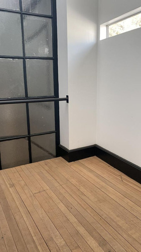 Preciosa Casa Comercial Con Oficinas Impecables Y ...