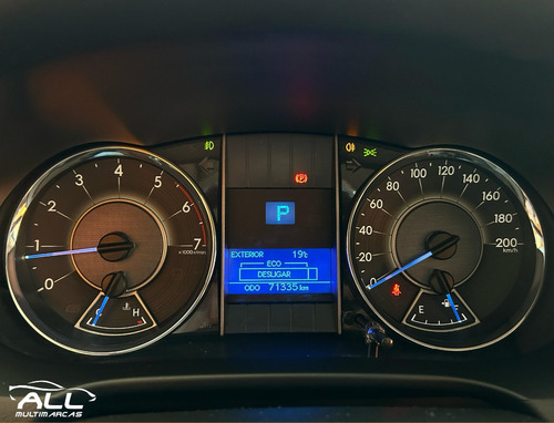 Toyota Hilux SW4 2.7 SR 7 LUGARES 4X2 16V FLEX 4P AUTOMÁTICO
