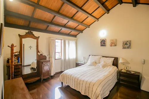 Casa En Venta En Andes Norte. Cod V1030179