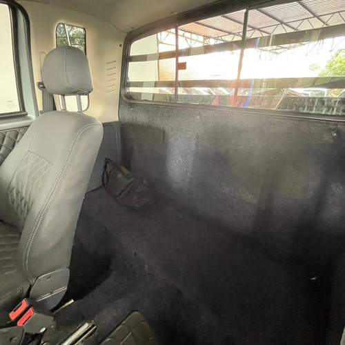 Imagem 13 de 15 de Fiat Strada 1.4 Mpi Fire Ce 8v Flex 2p Manual