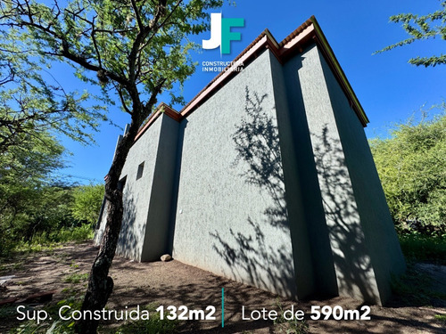 Casa De 2 Dormitorios En Merlo Con Piscina