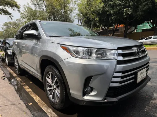 Toyota Highlander 3.5 Xle At