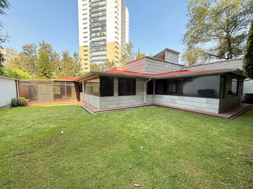 Casa En Venta En Bosque De Las Lomas