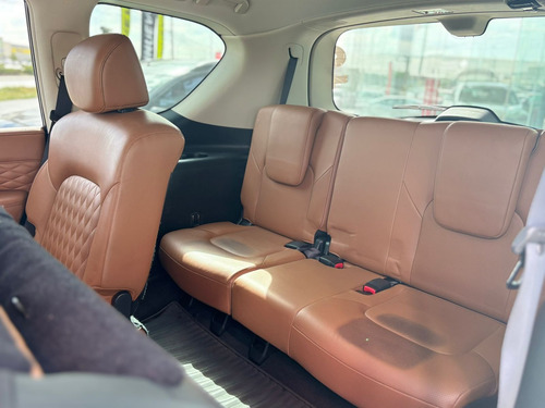 Infiniti QX80 5.6l Perfection 8 Pasajeros At