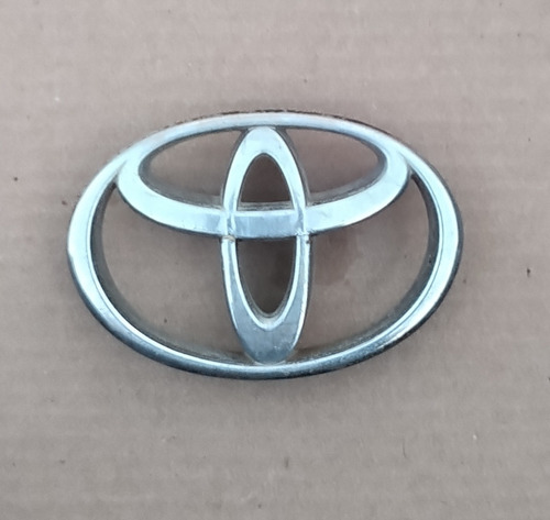 Emblema De Parrilla Frontal Para Toyota T-100 93-98