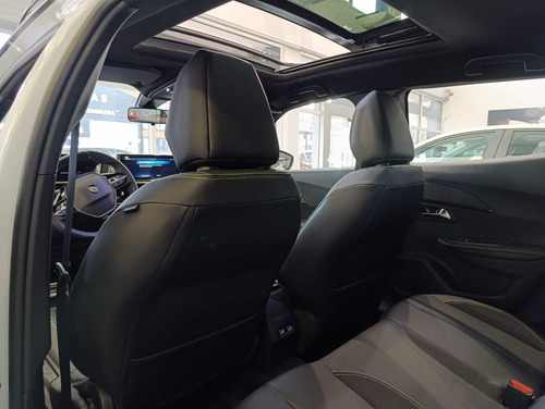 Peugeot 2008 1.0T Gt