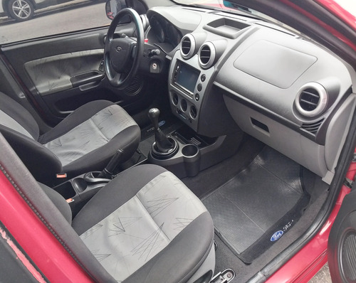 Ford Fiesta 1.0 MPI HATCH 8V FLEX 4P MANUAL