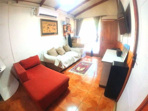 Casa En Venta De 3 Dorm. En Padre Hurtado