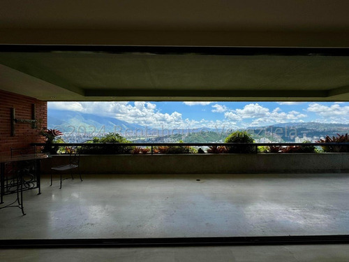 Cual Es La Principal Características Que Debe Tener De Un Ph?, Amplias Áreas Sociales Con Vista Al Valle De Caracas Para El Disfrute De Familiares Y Amigos. Esta Aqui En Colinas De Bello Monte