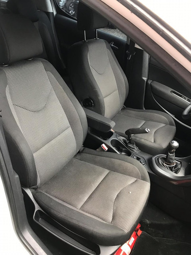 Imagem 10 de 10 de Sucata Peugeot 308 2013 2.0 16v Flex Manual - Rs Auto Peças