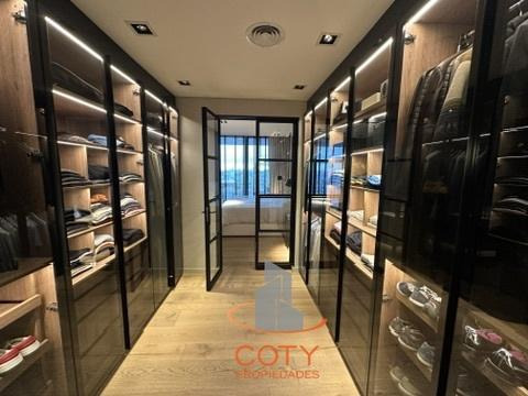 Puerto Madero Sls Lux Tower- Venta 4 Ambientes Dependencia