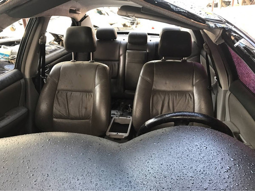 Sucata Toyota Corolla 2004 Somente Em Peças