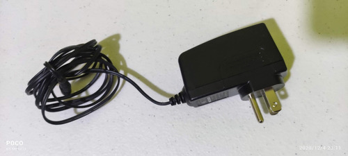 Imagen 3 de 3 de Eliminador Fuente 12v 500ma Tiras Led Cctv Modem Usado