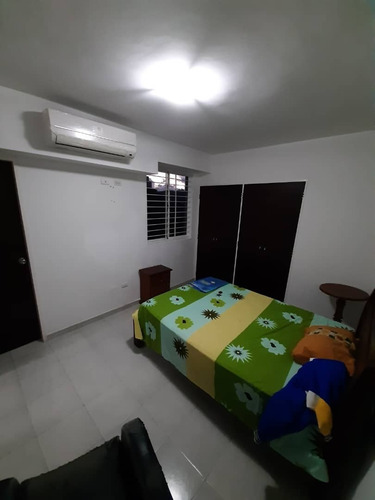 Imagen 10 de 16 de Venta De Apartamento En Puerta Real Mañongo. Cód.: 451328. 0414-4841043