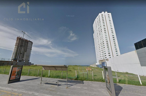 Terreno En Venta Frente Al Mar Y Sobre El Blvd. Manuel Ávila Camacho