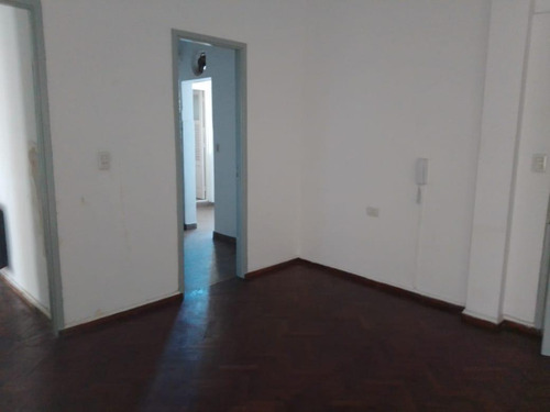Imagen 2 de 16 de Departamento En La Plata - 48 E/ 14 Y 15 - Dacal Bienes Raices