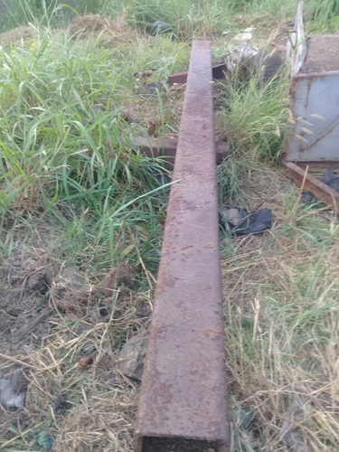 Tubo Estructural De 200x200 4.5 Mts Y 10m.m.