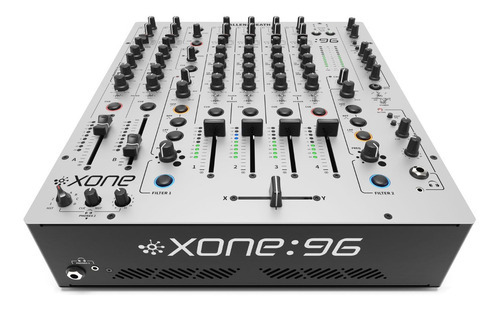 Consola Allen & Heath XONE: 96 de mezcla 127V