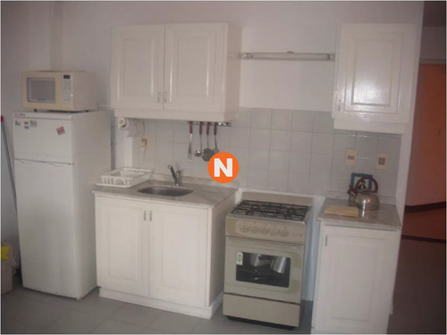 Apartamento En Venta Y Alquiler, Pinares, Punta Del Este, 1 Dormitorios.