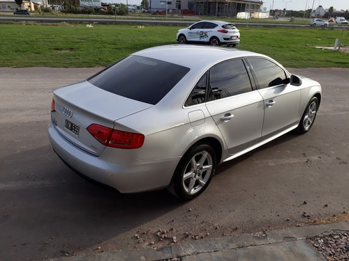 Audi A4 2.0tfsi 211hp Ambition Multitronic