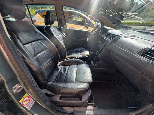 Volkswagen Crossfox 1.6 Vht Total Flex 5p