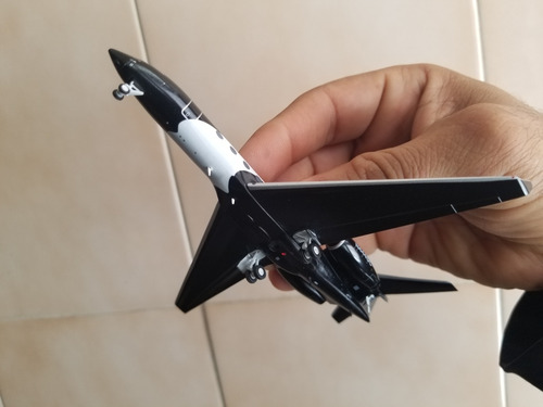 Avion Gulfstream G-v De Puma Talon Air N444s Escala 1:200